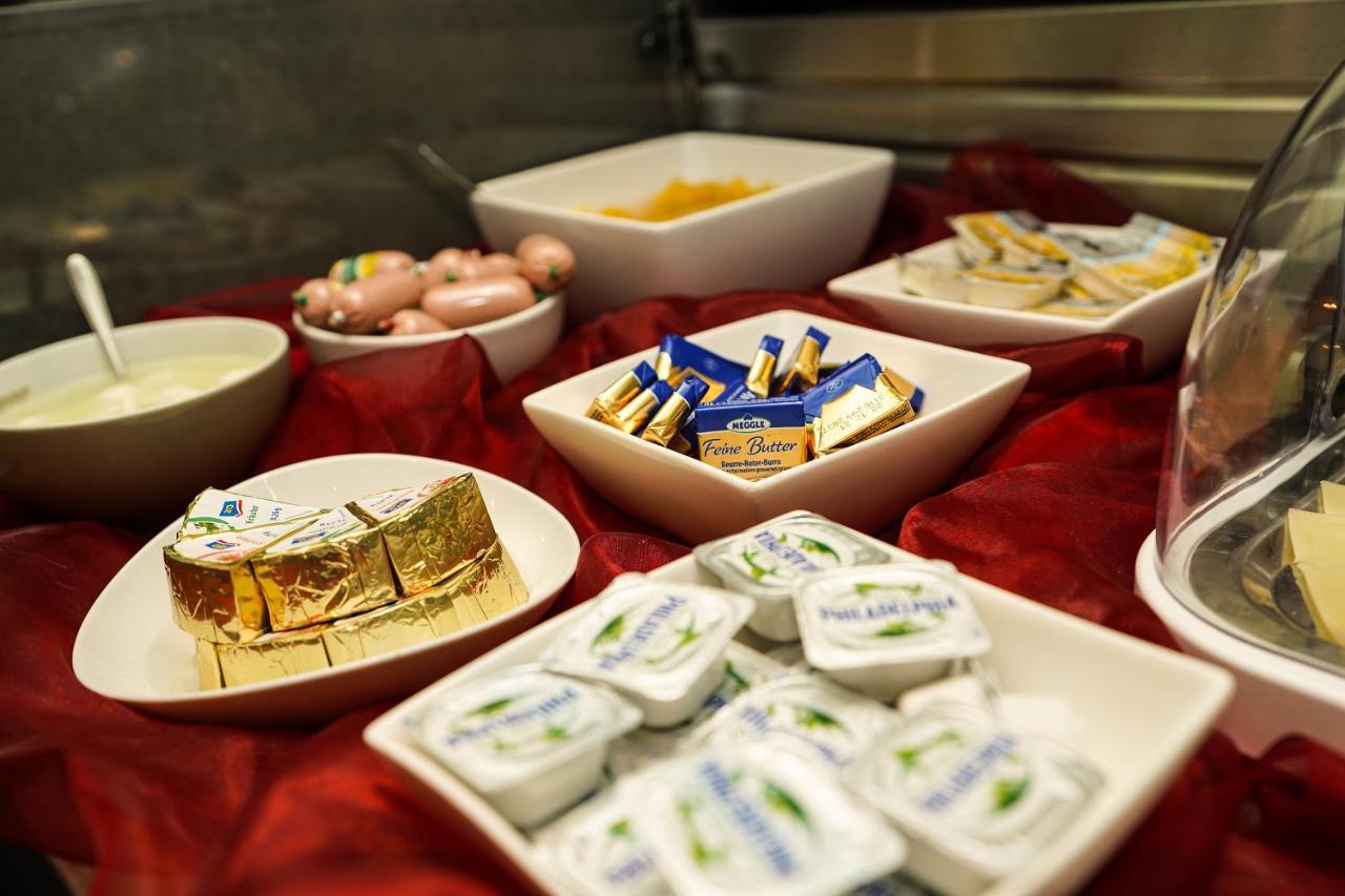 ท็อป เฟเวอร์ โฮเทล สกาลา Hotel Frankfurt am Main ภายนอก รูปภาพ