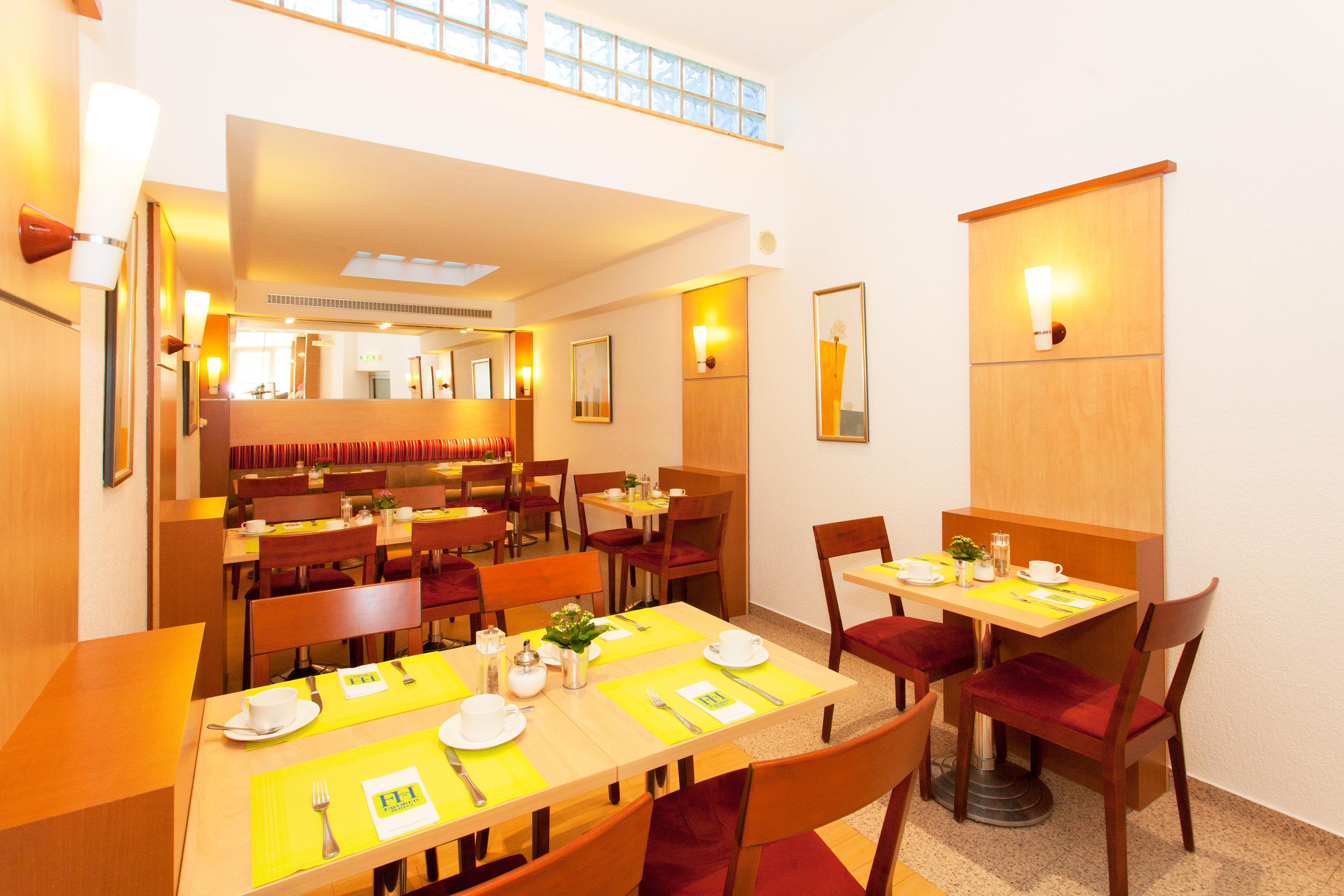 ท็อป เฟเวอร์ โฮเทล สกาลา Hotel Frankfurt am Main ภายนอก รูปภาพ